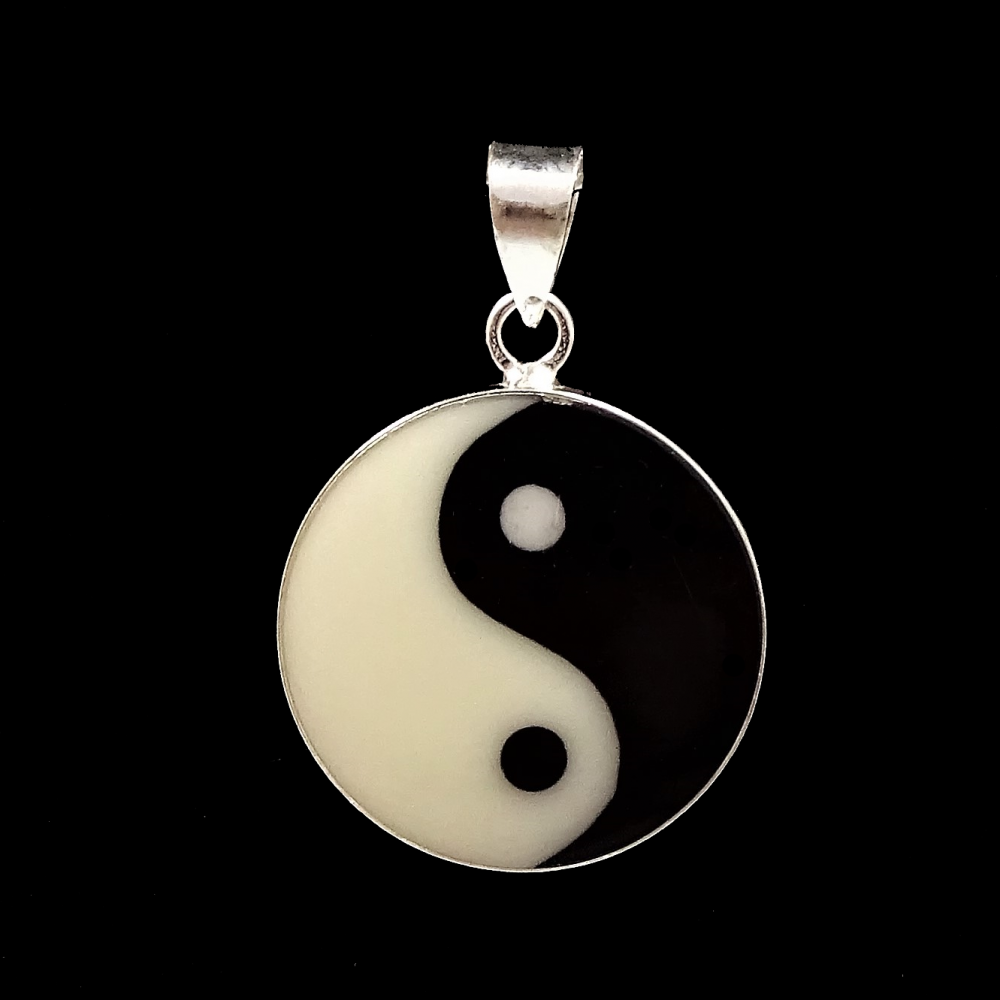 Colgante Yin-Yang en plata de 1ª ley