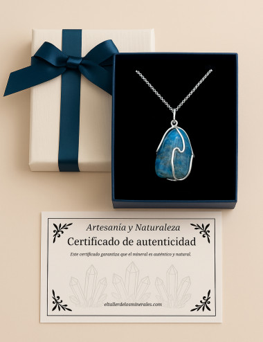 Colgante de Apatito y plata