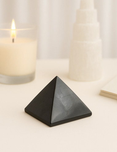 Pirámide de Shungit 3 x 3...