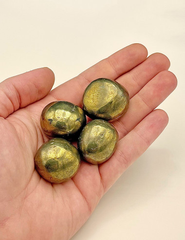 Rodado de Calcopirita dorada