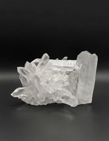 Drusa de cuarzo cristal de roca natural. Origen: Brasil.