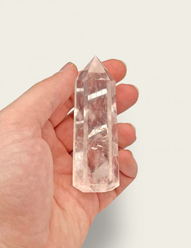 Punta de Cuarzo Cristal de Roca natural tallada en mano