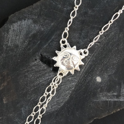 Pulsera Manita Sol en plata de 1ª ley