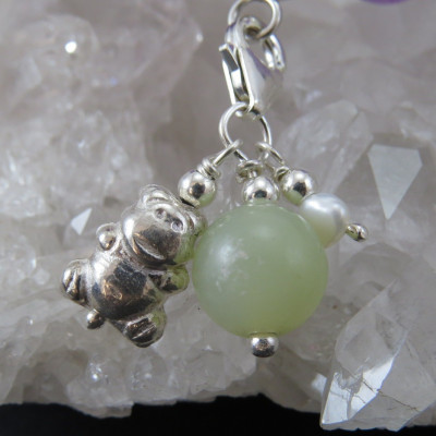 Fetiche charm jade y plata